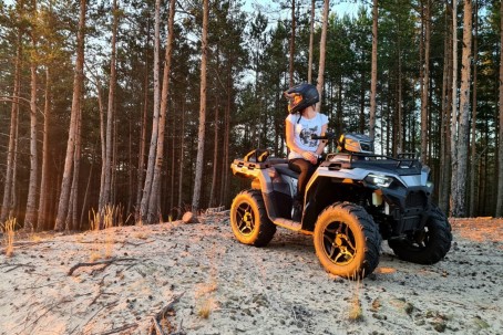 Поездка на двухместном квадроцикле – 1 ч, 1-2 человека