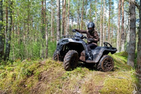 Izbauciens ar divvietīgu kvadraciklu – 2 st., 1-2 personām