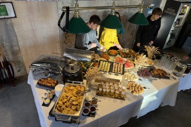 Svētdienas brančs ģimenei (2+1) – Brūzis Manufaktūra, Rīga