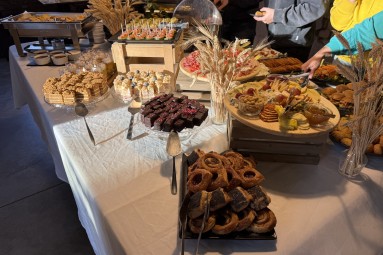 Воскресный бранч для семьи (2+2) – Brūzis Manufaktūra, Рига