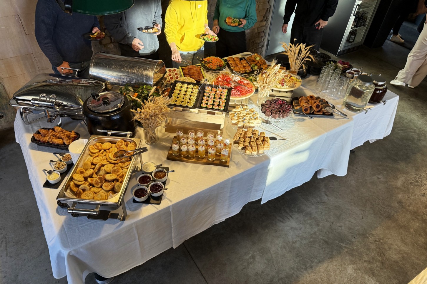 Воскресный бранч для семьи (2+2) – Brūzis Manufaktūra, Рига