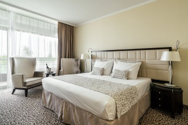 Делюкс отдых у моря + 1 ночь в ПОДАРОК для двоих