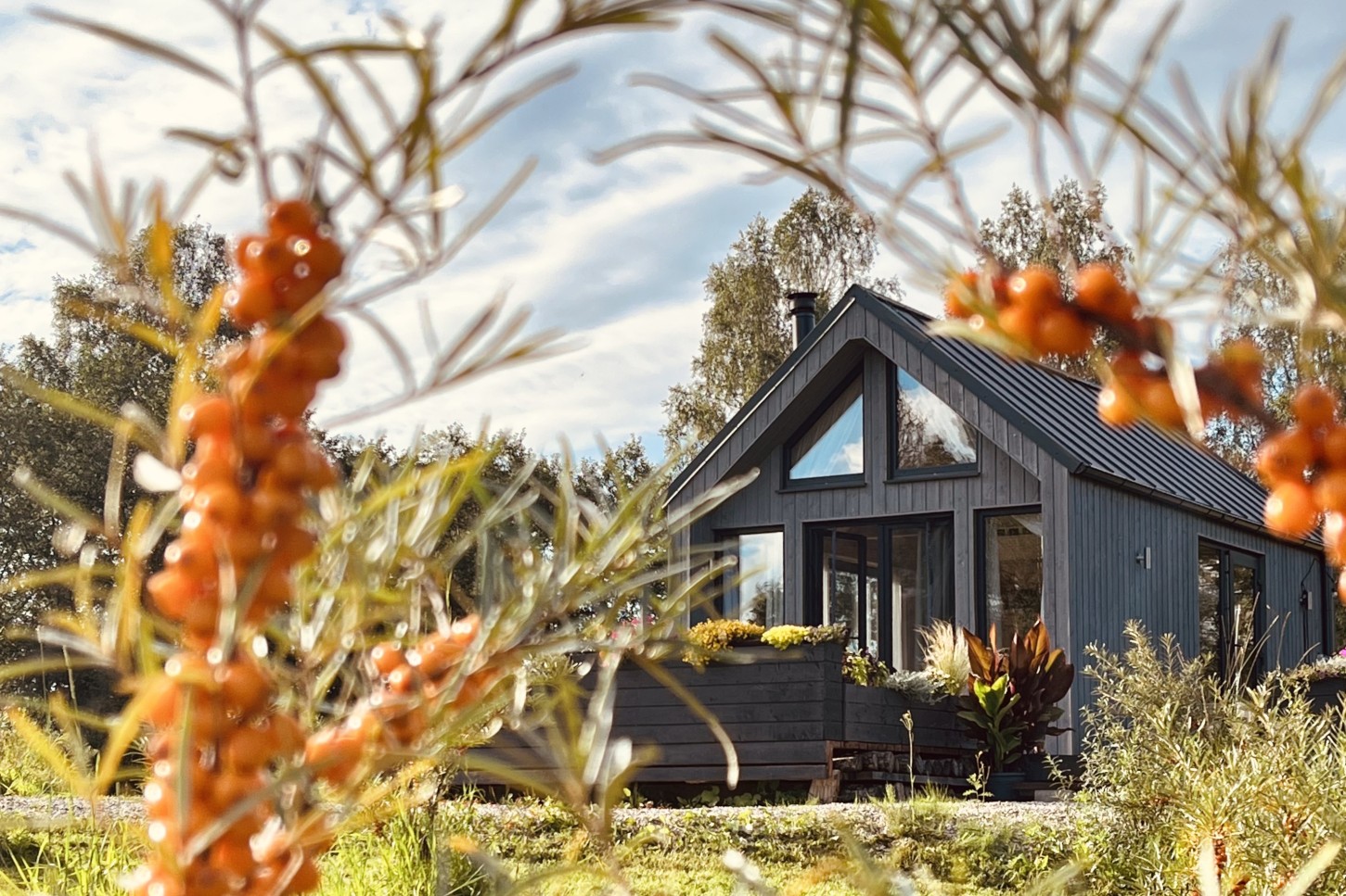 Nakts Smiltsērkšķu namiņā un kubls diviem – darba dienā