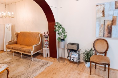 Lemont studio telpu īre ballītei Rīgā, līdz 14 personām