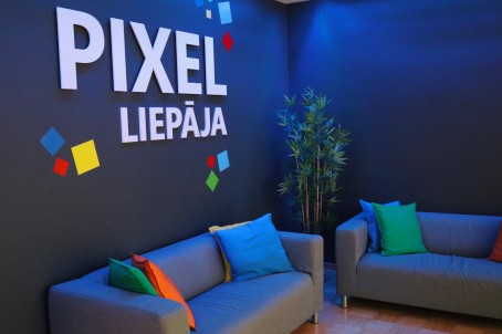 Развлечения в двух PIXEL-залах в Лиепае – до 16 человек